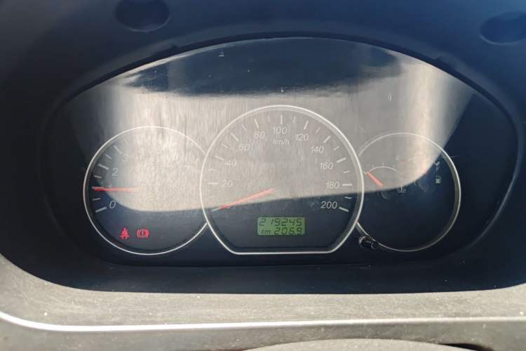 Used Wuling Hongguang 2014 1.2L S Standard Version China IV Standard Instrument Cluster