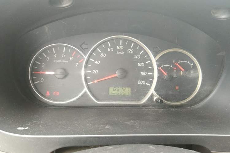 Used Wuling Hongguang 2014 1.2L Base Model China IV Instrument Cluster