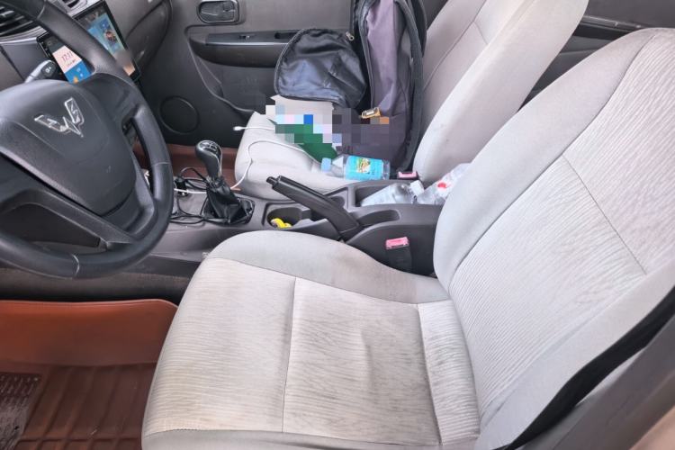 Used Wuling Hongguang 2014 1.2L Base Model China IV Left Front Seat