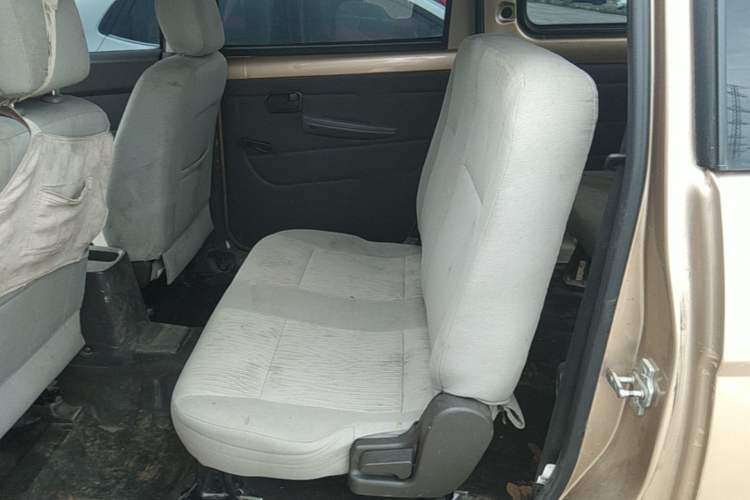 Used Wuling Hongguang 2014 1.2L Base Model China IV Left Rear Seat