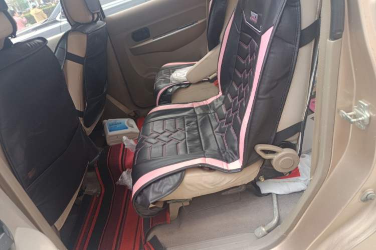 Used Wuling Hongguang 2014 1.2L Standard Model China IV Left Rear Seat