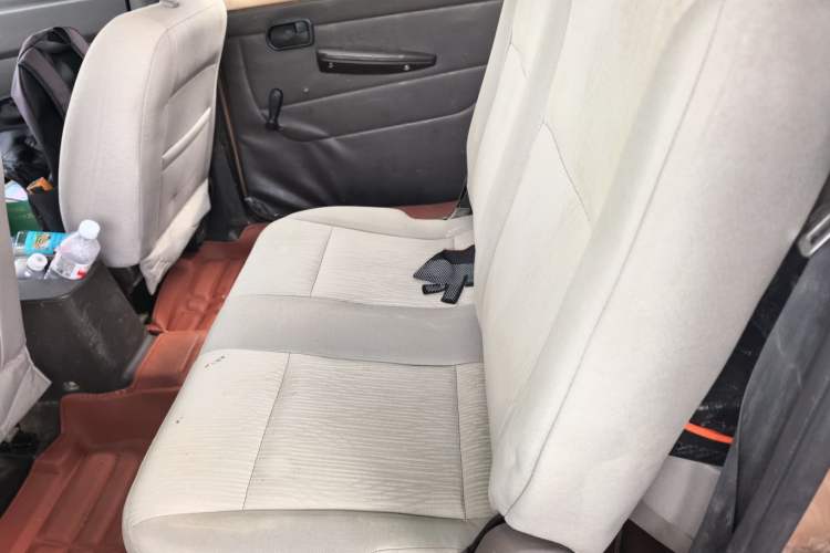 Used Wuling Hongguang 2014 1.2L Base Model China IV Left Rear Seat