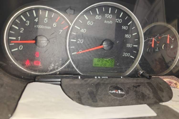 Used Wuling Hongguang 2014 1.2L S Standard Version China IV Standard Odometer Close Up