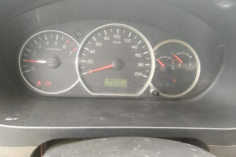 Used Wuling Hongguang 2014 1.2L Base Model China IV Odometer Close Up