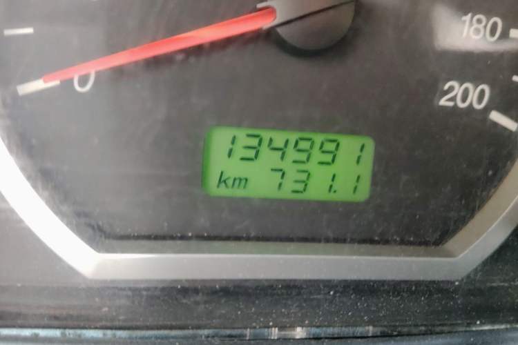 Used Wuling Hongguang 2014 1.2L Base Model China IV Odometer Close Up
