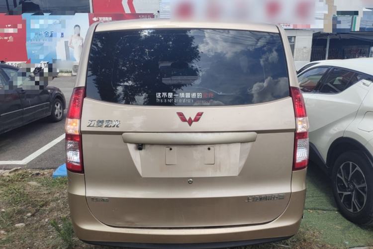Used Wuling Hongguang 2014 1.5L Standard Version Rear