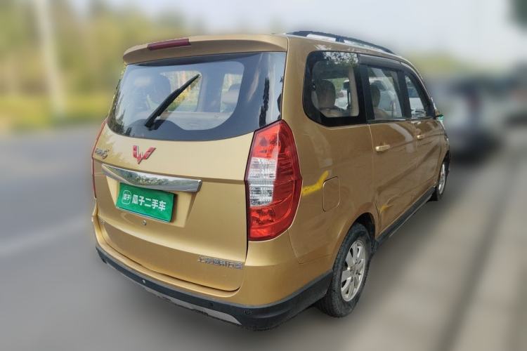 Used Wuling Hongguang 2014 1.5L S Comfort Model Rear Right 45 Deg