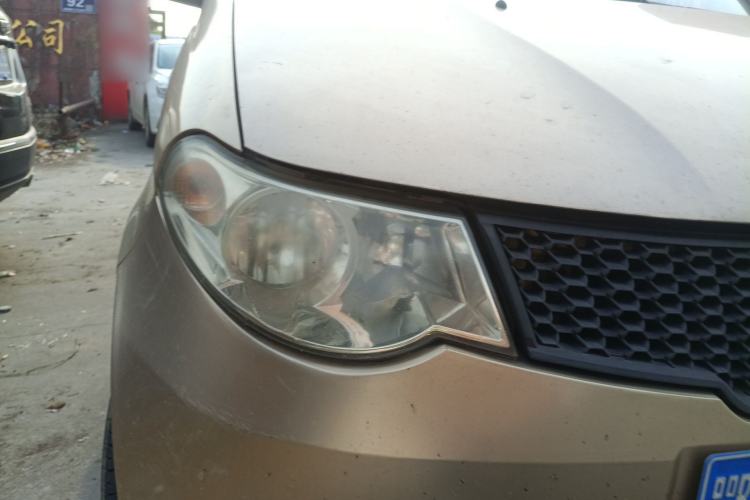 Used Wuling Hongguang 2014 1.2L Base Model China IV Right Front Headlight