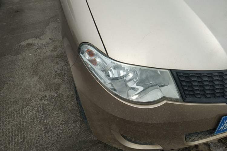 Used Wuling Hongguang 2014 1.2L Base Model China IV Right Front Headlight