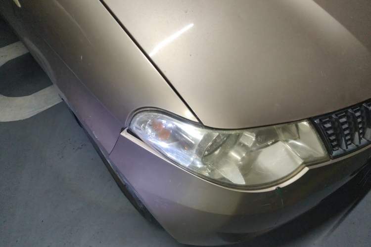 Used Wuling Hongguang 2014 1.2L Standard Model China IV Right Front Headlight