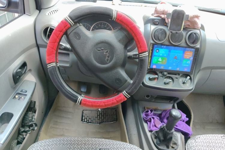 Used Wuling Hongguang 2014 1.2L Base Model China IV Steering Wheel