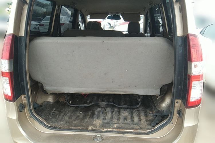 Used Wuling Hongguang 2014 1.2L Base Model China IV Trunk