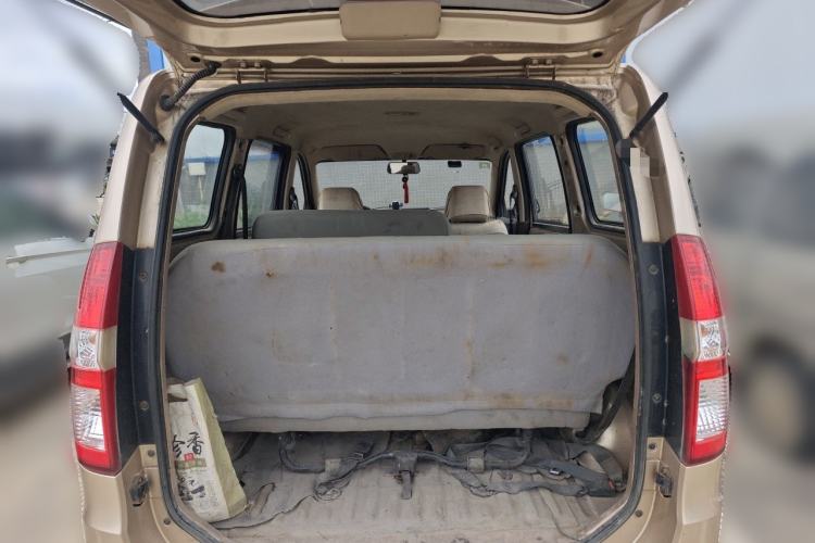 Used Wuling Hongguang 2014 1.2L Base Model China IV Trunk