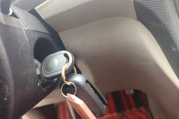 Used Wuling Hongguang 2014 1.2L Standard Model China IV Vehicle Key