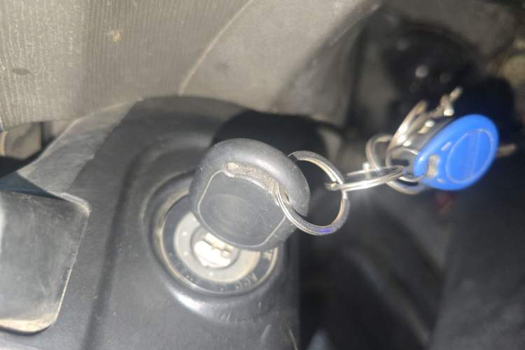 Used Wuling Hongguang 2014 1.2L Standard Model China IV Vehicle Key