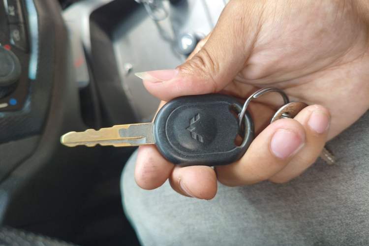 Used Wuling Hongguang 2014 1.5L Standard Version Vehicle Key