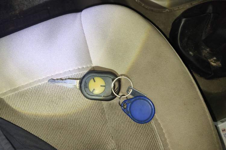 Used Wuling Hongguang 2014 1.2L Standard Model China IV Vehicle Key
