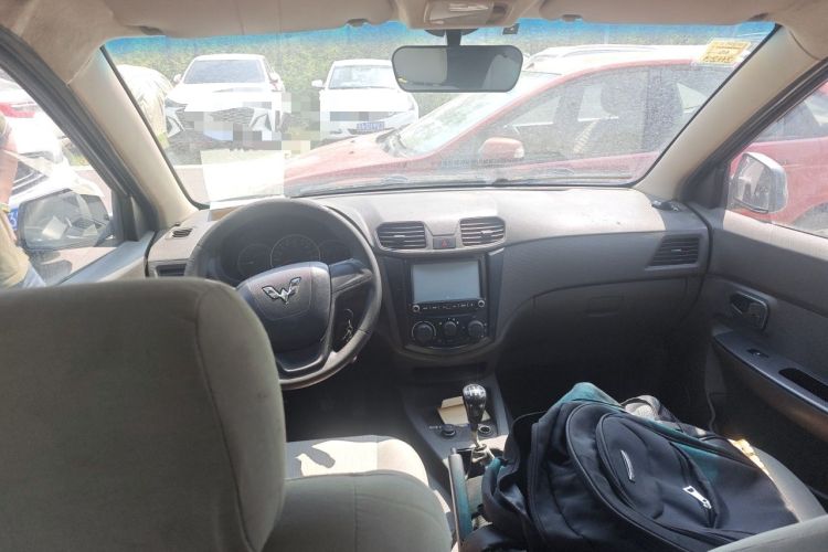 Used Wuling Hongguang 2015 1.5L S Basic Version China V Standard Headliner