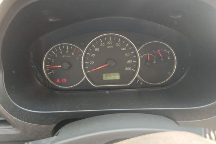 Used Wuling Hongguang 2015 1.5L S Basic Version China V Standard Instrument Cluster