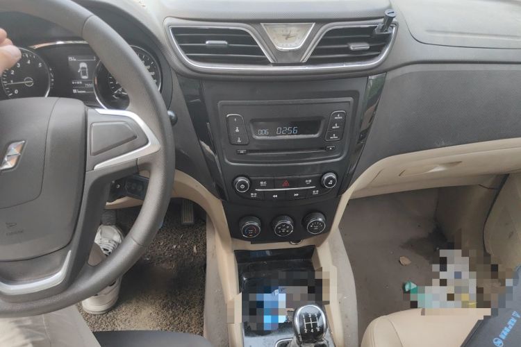 Used Wuling Hongguang 2015 1.5L S1 Comfort China V Standard Audio And AC Panel