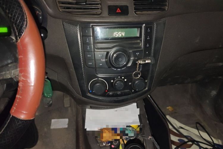Used Wuling Hongguang 2015 1.5L S Basic Version China V Standard Audio And AC Panel