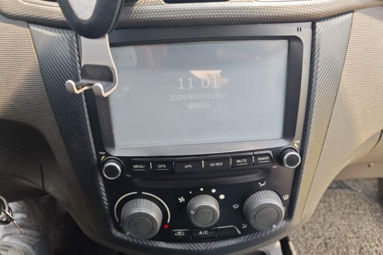 Used Wuling Hongguang 2015 1.2L S Base Model China V Standard Audio And AC Panel