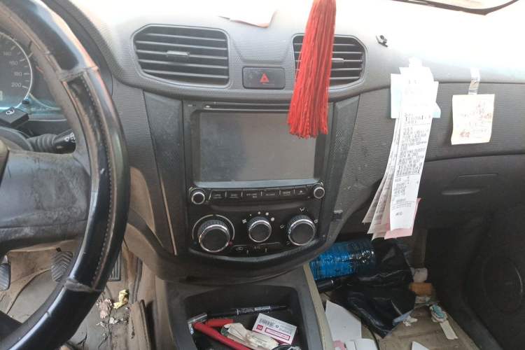 Used Wuling Hongguang 2015 1.5L S Base Model China IV Audio And AC Panel