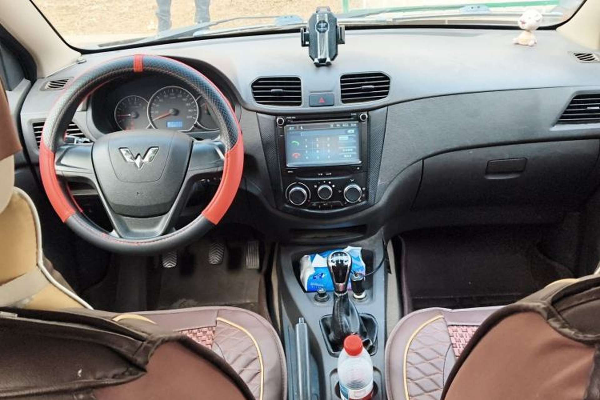 Used Wuling Hongguang 2015 1.5L S Basic Version China V Standard Center Console