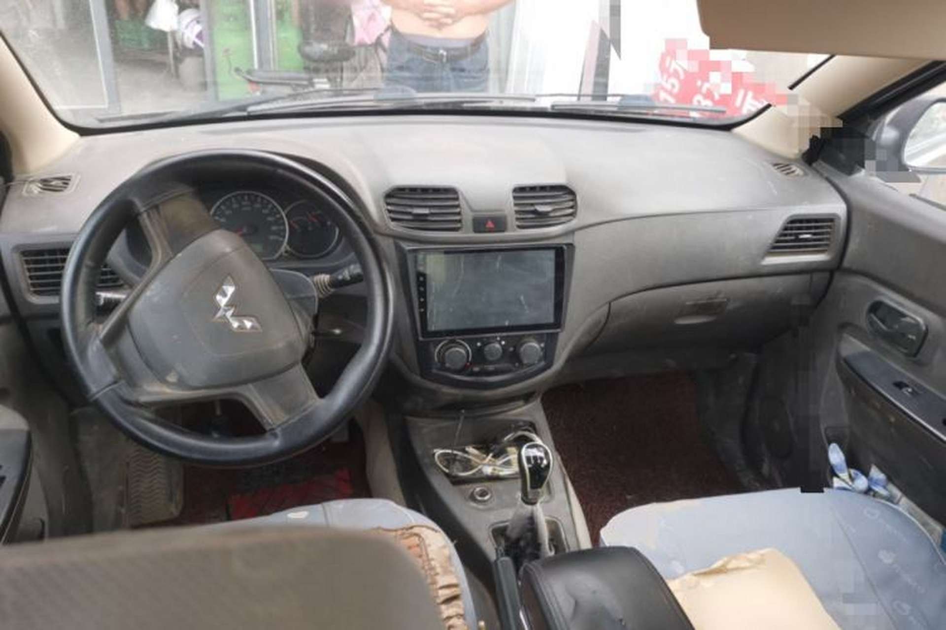 Used Wuling Hongguang 2015 1.2L S Base Model China IV Center Console
