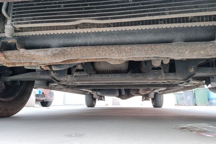 Used Wuling Hongguang 2015 1.5L S Basic Version China V Standard Chassis Front