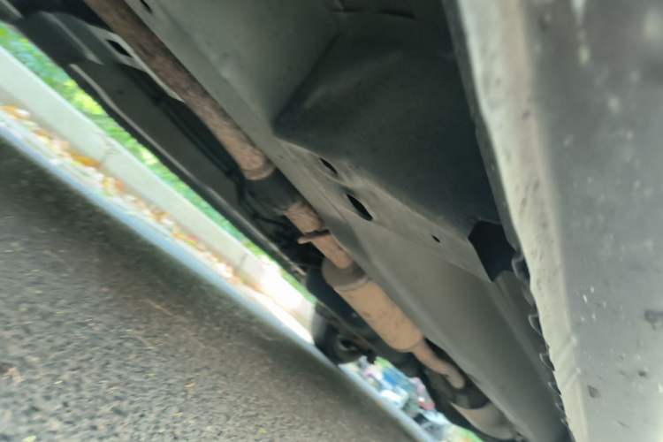 Used Wuling Hongguang 2015 1.5L S Base Model China IV Chassis Front Left