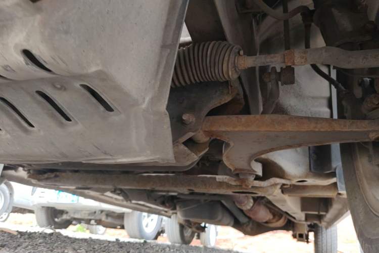 Used Wuling Hongguang 2015 1.5L S1 Standard China V-Emission Standards Chassis Front Left