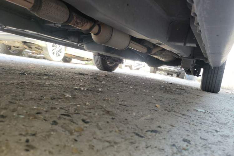 Used Wuling Hongguang 2015 1.2L S Base Model China V Standard Chassis Front Left