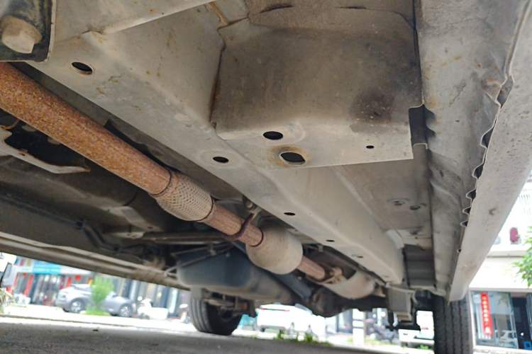 Used Wuling Hongguang 2015 1.2L S Base Model China V Standard Chassis Front Left