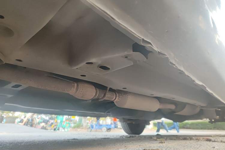 Used Wuling Hongguang 2015 1.5L S Basic Version China V Standard Chassis Front Left