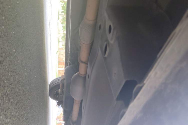 Used Wuling Hongguang 2015 1.2L S Base Model China V Standard Chassis Front Left