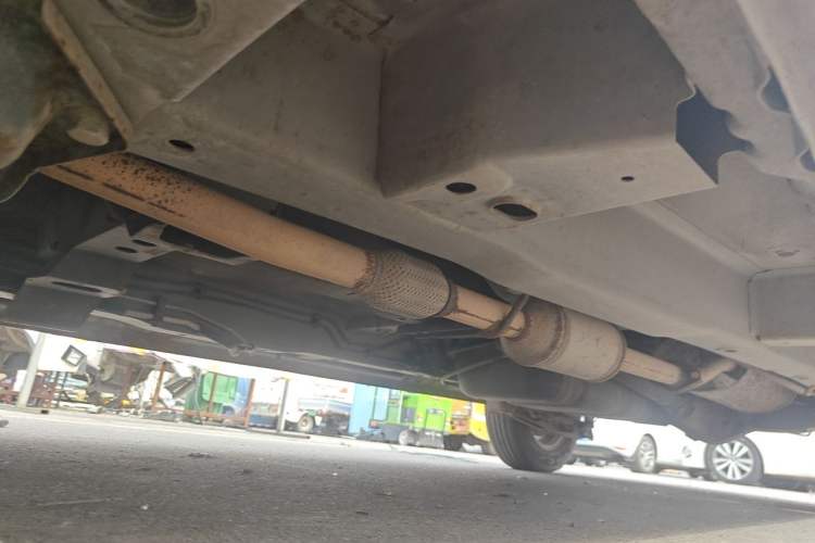Used Wuling Hongguang 2015 1.2L S Base Model China IV Chassis Front Left