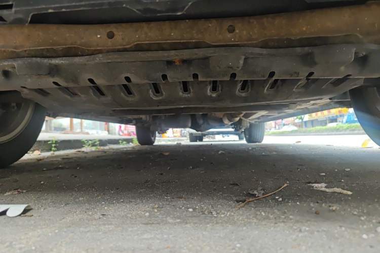 Used Wuling Hongguang 2015 1.5L S1 Luxury National Emission Standard V Chassis Front