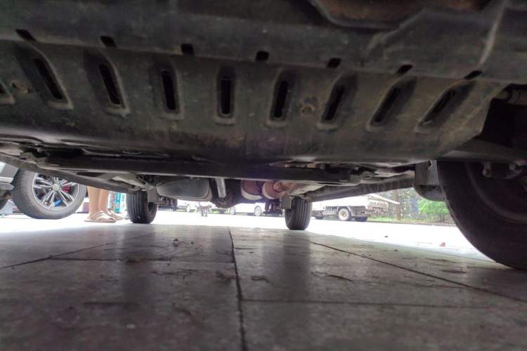 Used Wuling Hongguang 2015 1.2L S Base Model China IV Chassis Front