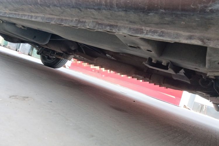 Used Wuling Hongguang 2015 1.5L S Basic Version China V Standard Chassis Front Right