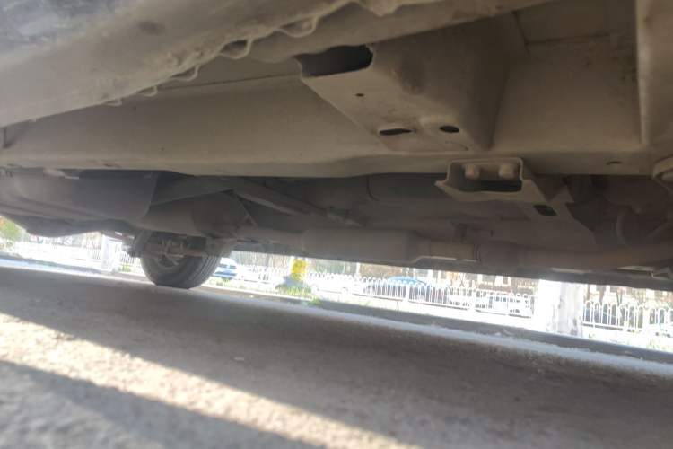 Used Wuling Hongguang 2015 1.5L S Base Model China IV Chassis Front Right