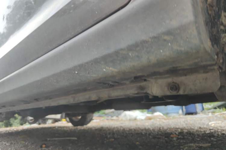 Used Wuling Hongguang 2015 1.5L S1 Comfort China V Standard Chassis Front Right