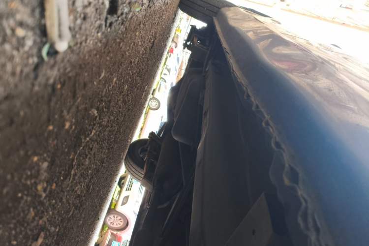 Used Wuling Hongguang 2015 1.5L S Basic Version China V Standard Chassis Front Right