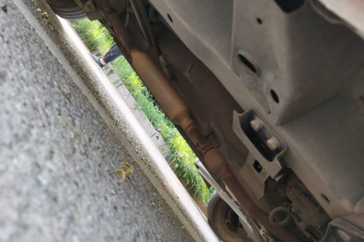 Used Wuling Hongguang 2015 1.5L S Basic Version China V Standard Chassis Front Right