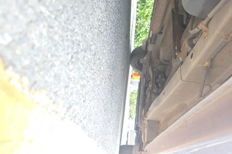 Used Wuling Hongguang 2015 1.5L S Basic Version China V Standard Chassis Front Right