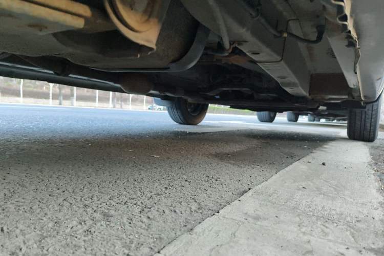 Used Wuling Hongguang 2015 1.2L S Base Model China IV Chassis Front Right