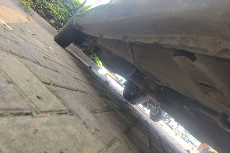 Used Wuling Hongguang 2015 1.5L S Basic Version China V Standard Chassis Front Right