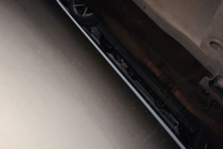 Used Wuling Hongguang 2015 1.5L S Base Model China IV Chassis Front Right