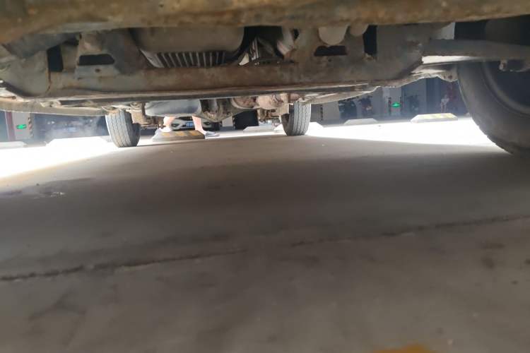 Used Wuling Hongguang 2015 1.5L S Basic Version China V Standard Chassis Front