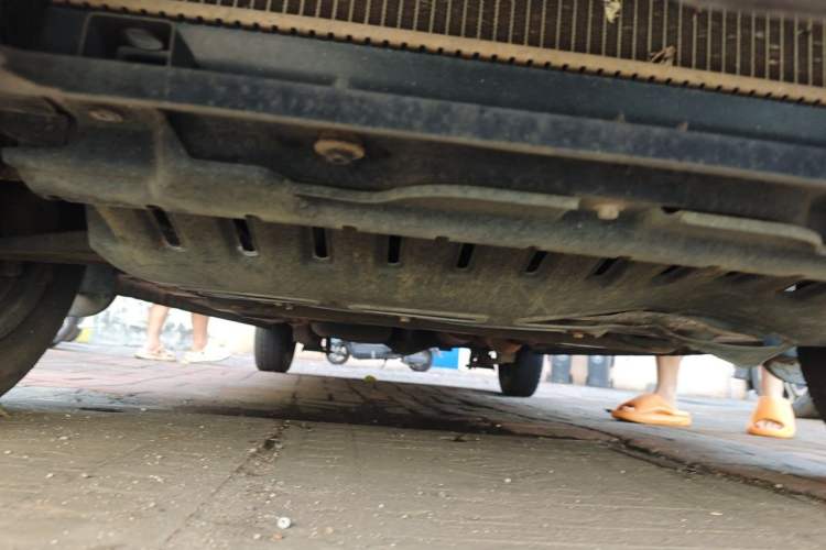 Used Wuling Hongguang 2015 1.2L S Base Model China V Standard Chassis Front
